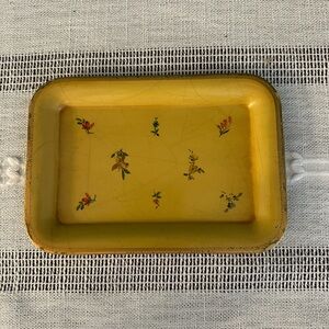 Vintage tin trinket tray